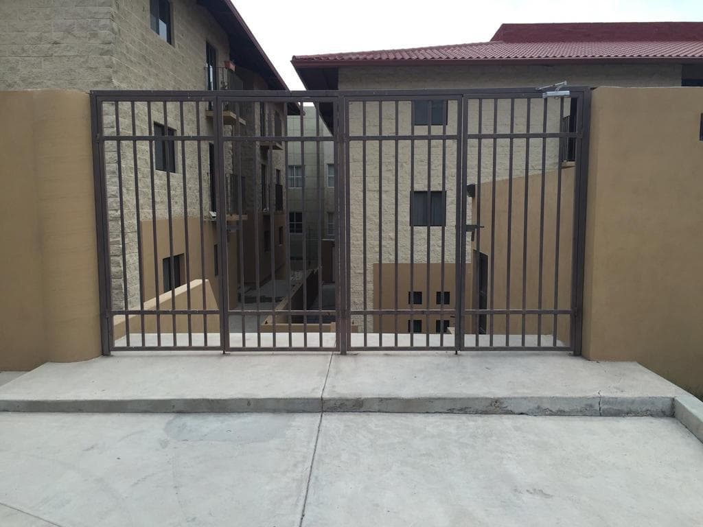 Apartment for Rent in Lomas Altas