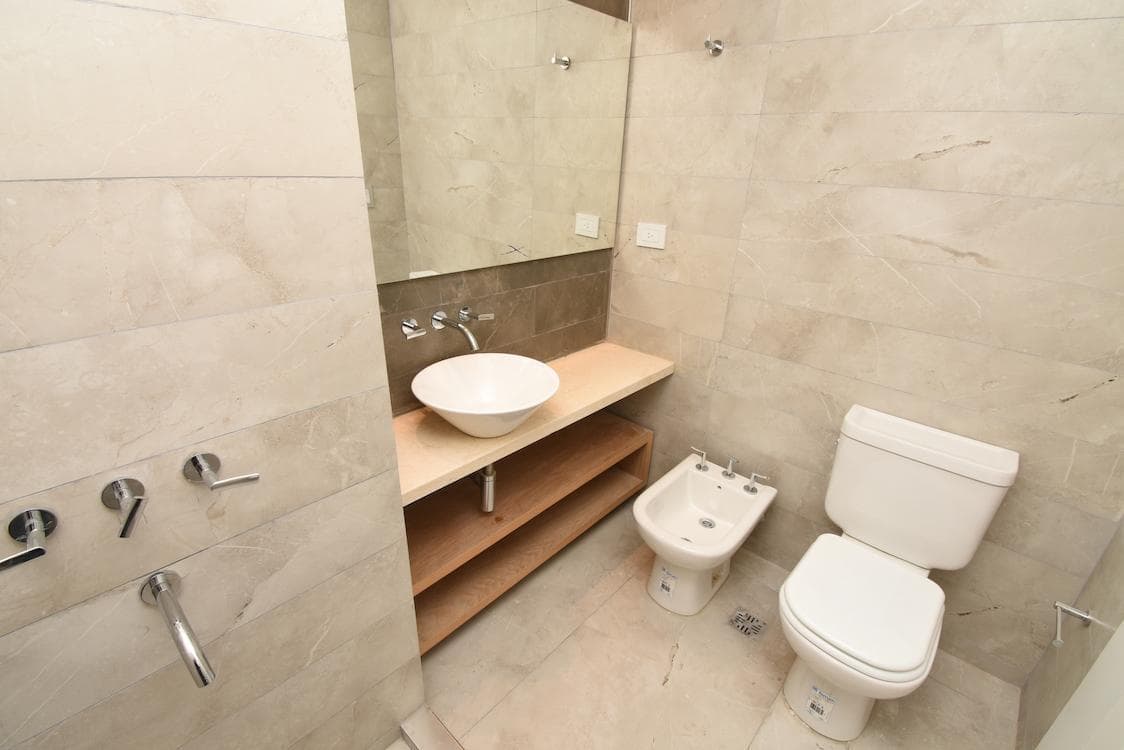 4-room duplex apartment for sale. Private terrace. Villa del Parque