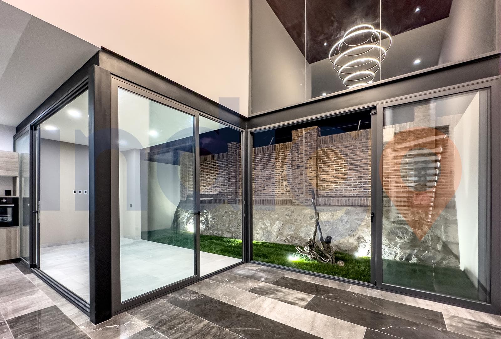 House for Sale in Altozano