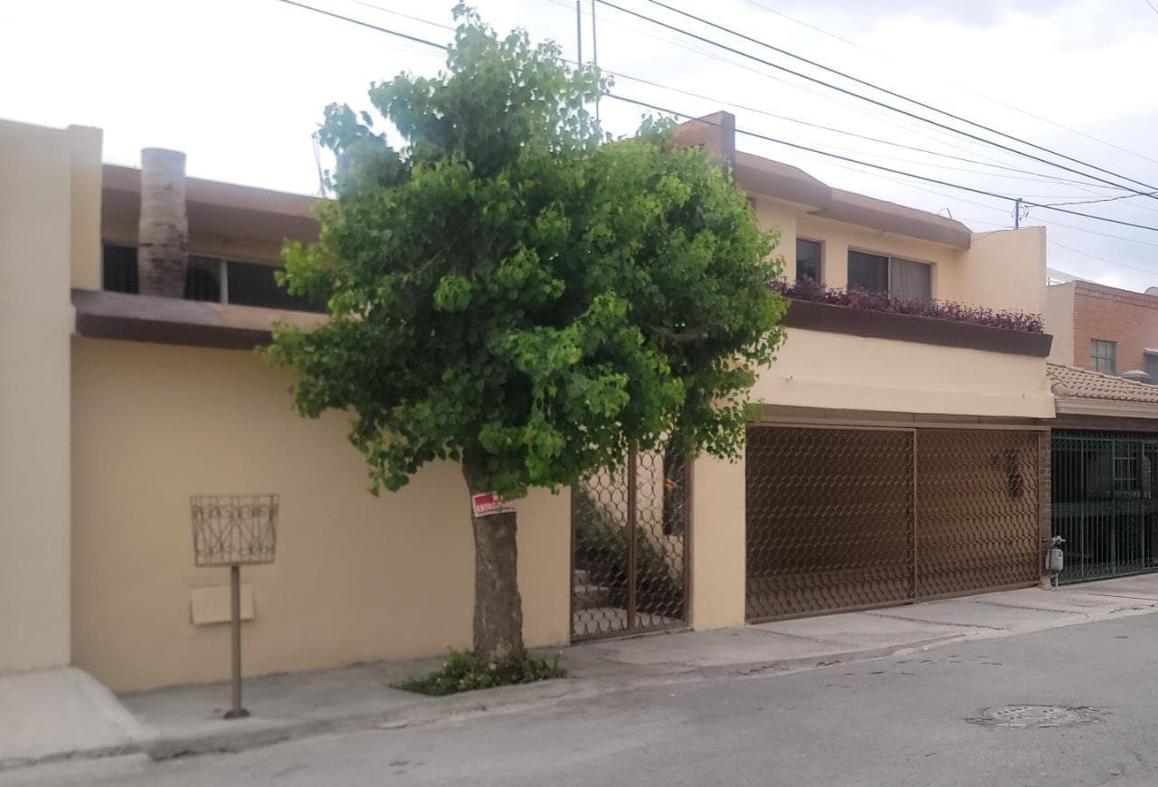 House for Sale, los Alpes Residential Complex, Saltillo