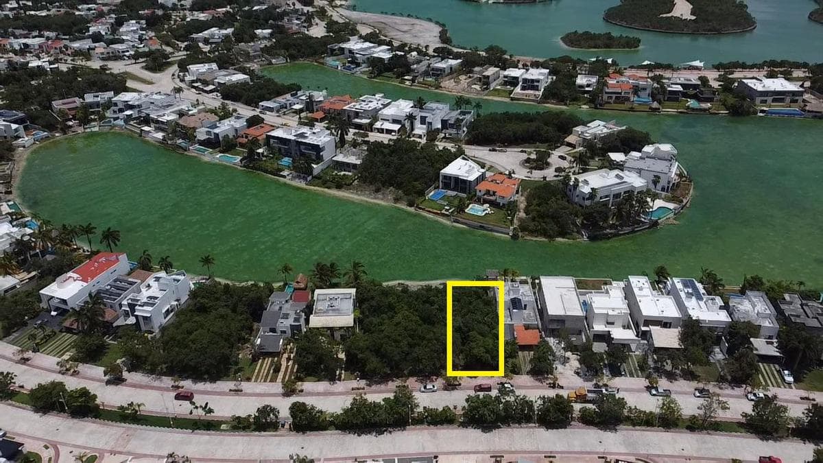 Lagos Del Sol Residential Development