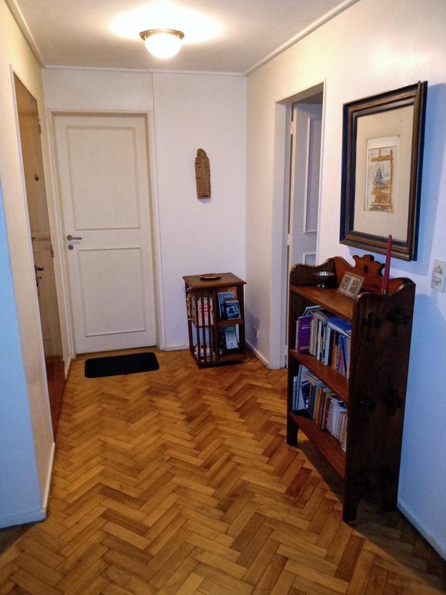 Apartment for Sale in Barrio Norte: 4 Rooms, Utility Room, Office, Garage