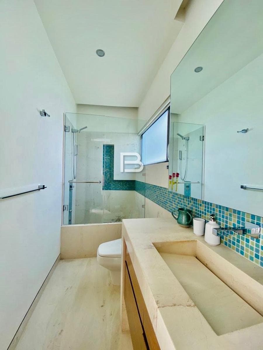 House for Rent in Puerto Cancún, Los Canales