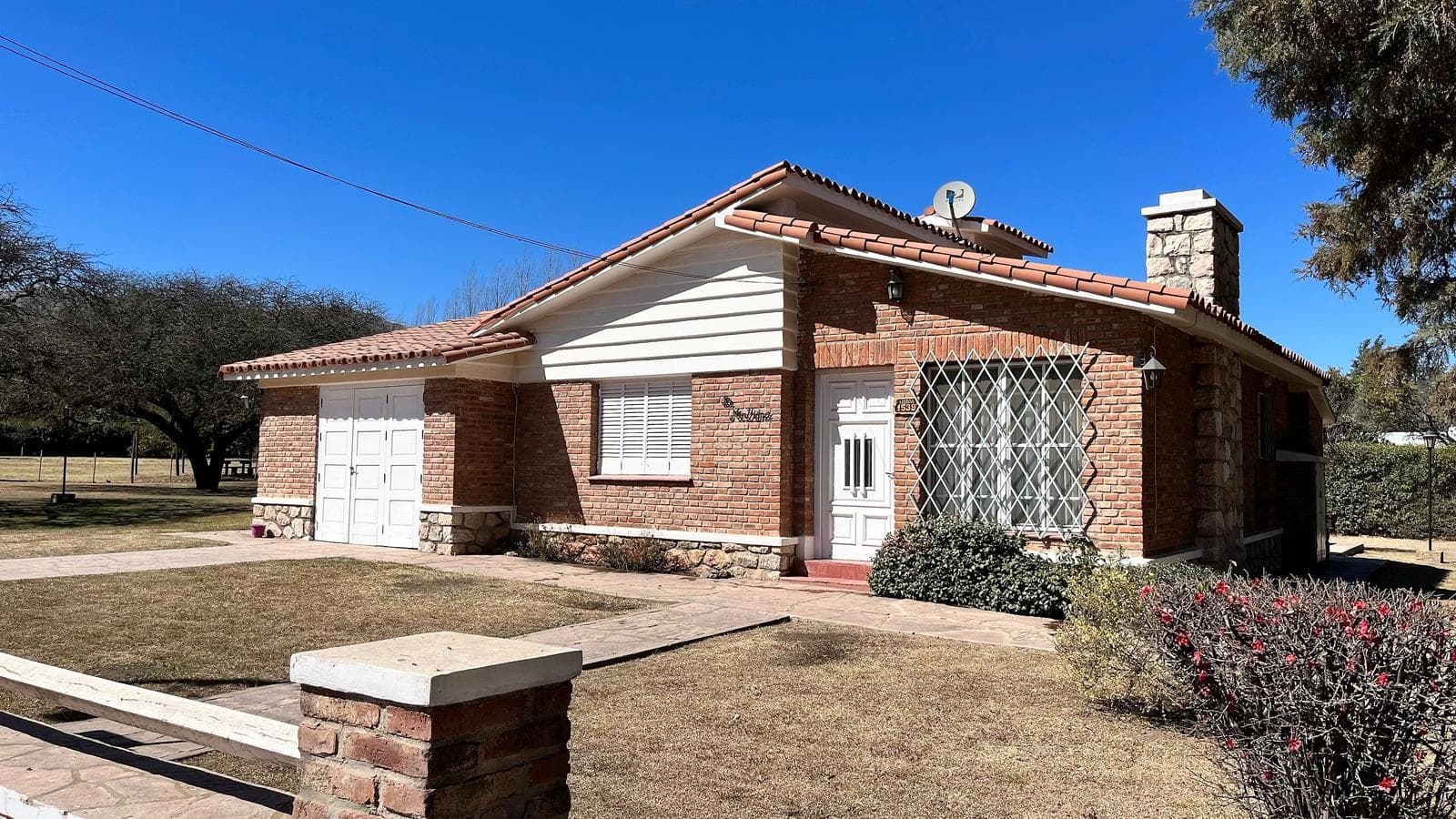 House in Villa Giardino