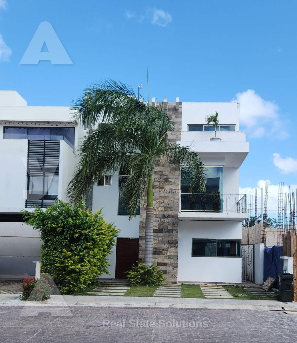 House for Sale, 3 Bedrooms, 3 Levels, Pool, Aqua by Cumbres, Av. Huayacán, Cancún