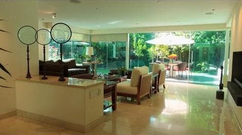 EXCELLENT HOUSE