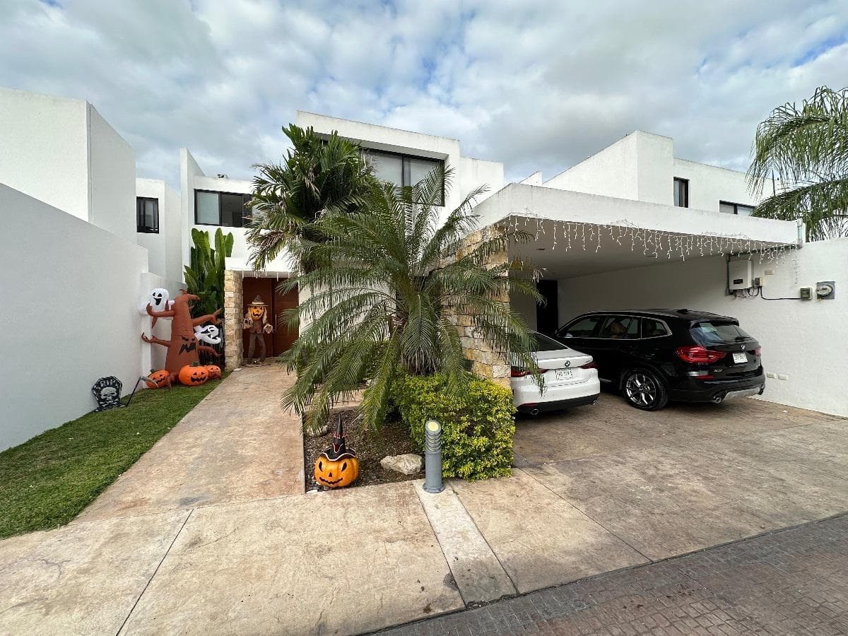 House for sale in Mérida, Yucatán, in Santa Gertrudis Copo