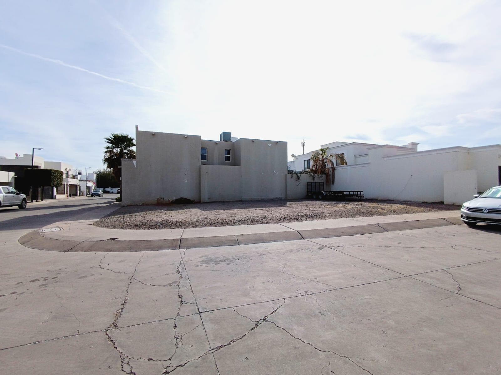 Land in Residential lot for sale (corner lot) Hermosillo, Sonora.