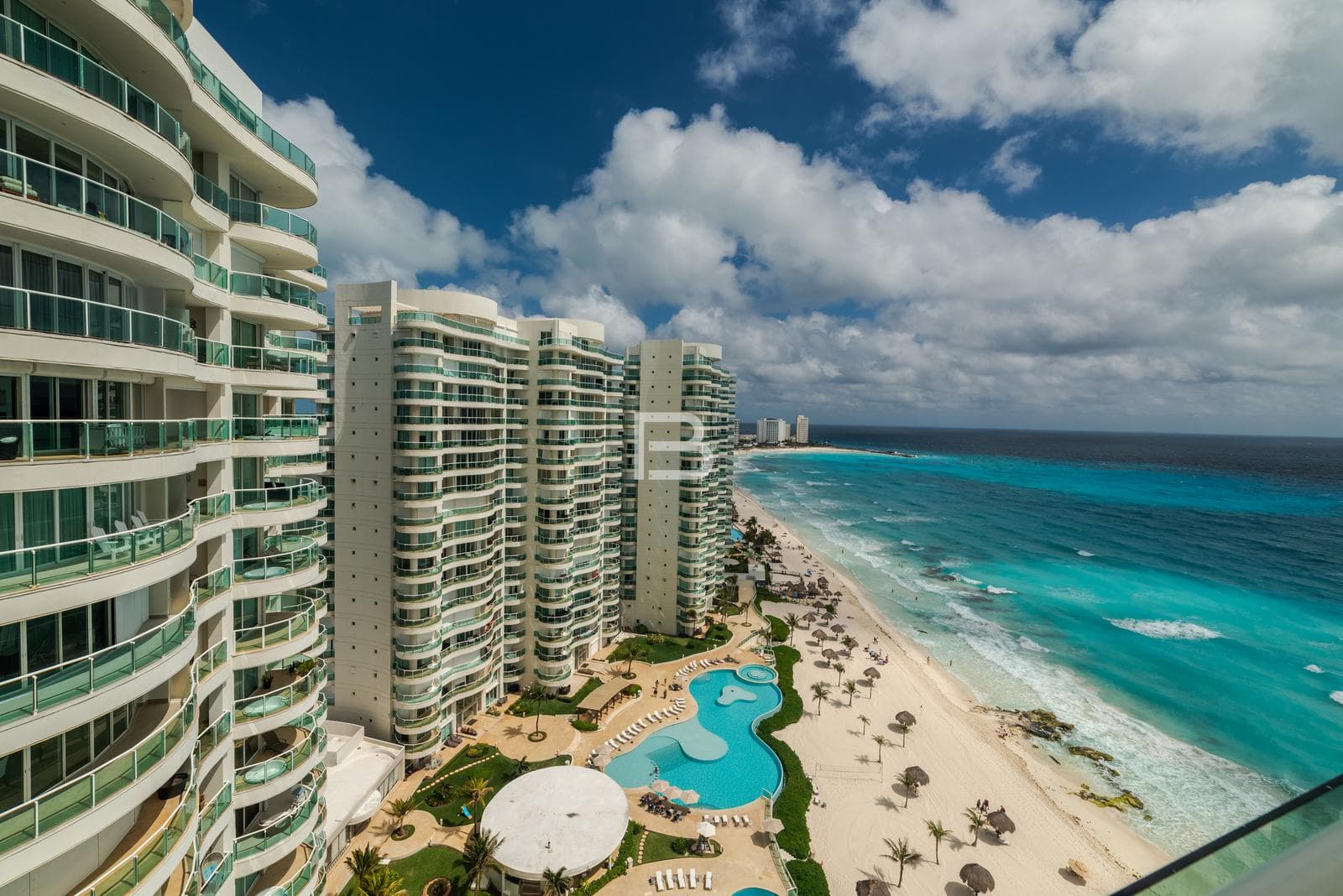 Bay View Grand: Furnished Apartment for Rent