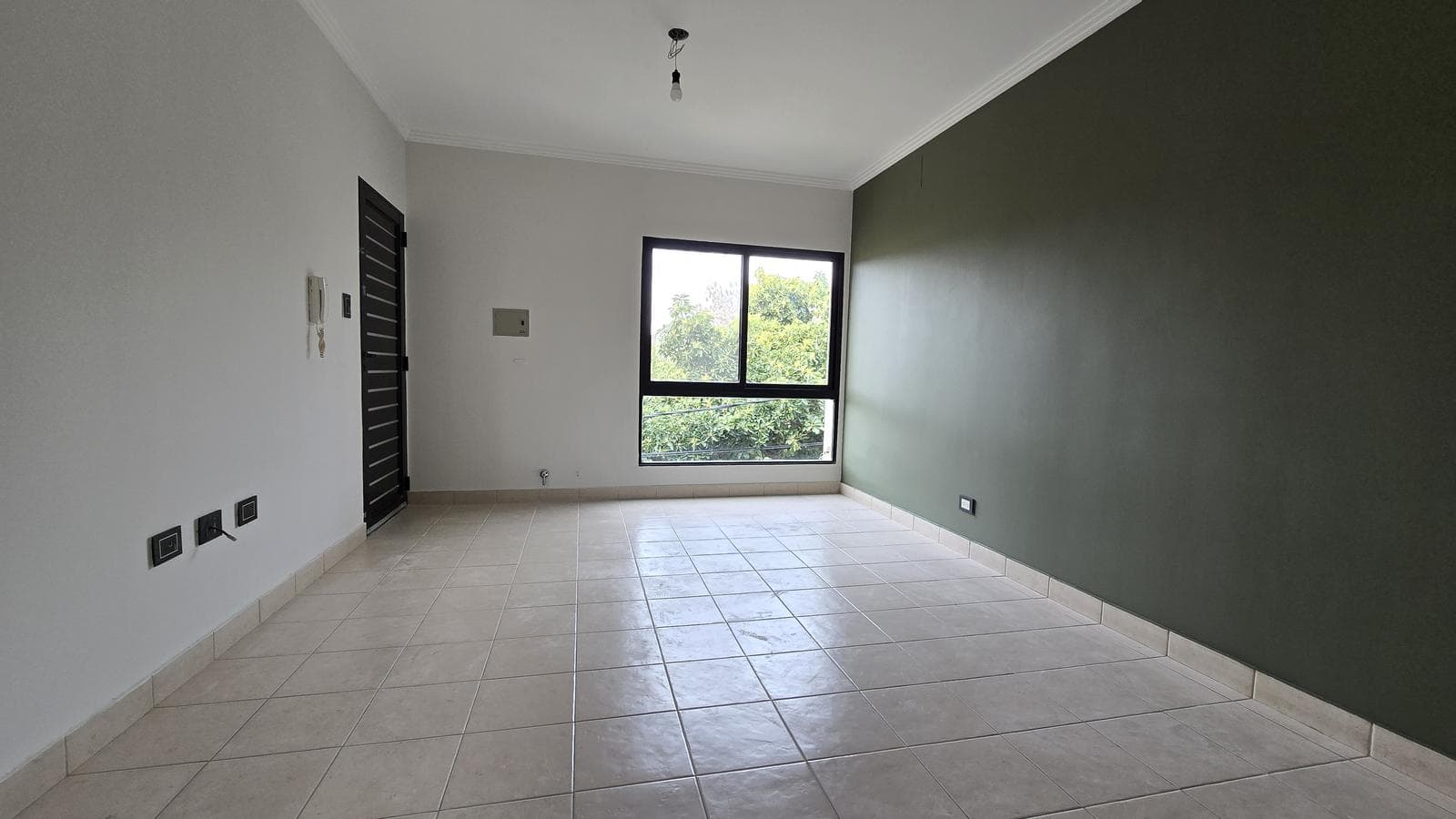 Luminoso, Estar Comedor, Cocina con Lavadero Sectorizado, 2 Dormitorios con Placares, Uno con Balcon