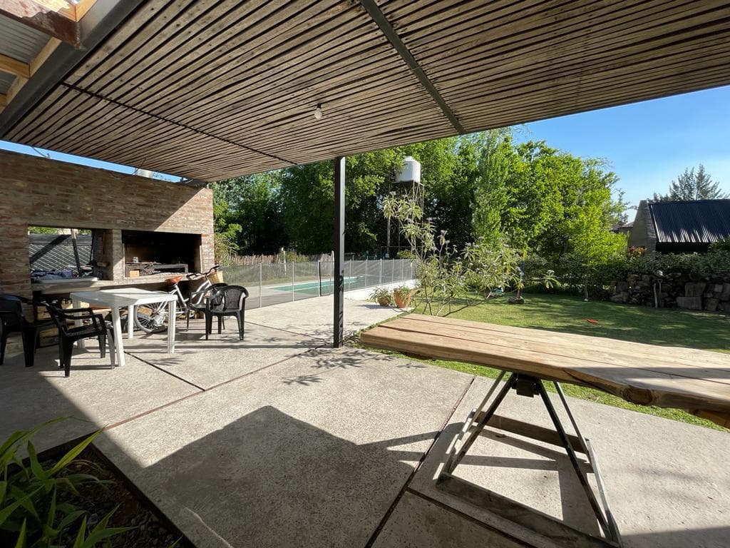 Short-term rental 2026/27—second half of December/January—Bella Vista