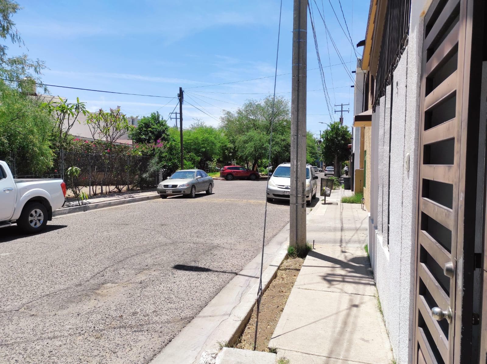 Fully furnished house for sale in a very central location in Colonia Staus, west of Hermosillo