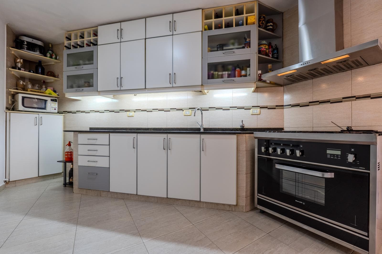 FOR SALE/EXCHANGE - House - 2 Bedrooms - Patio and Grill - Belgrano, Rosario