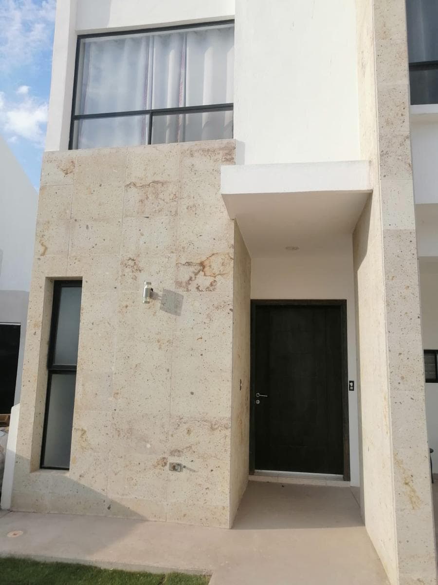 House for sale in the San Angelo gated community, Viñedos neighborhood, Torreón, Coahuila