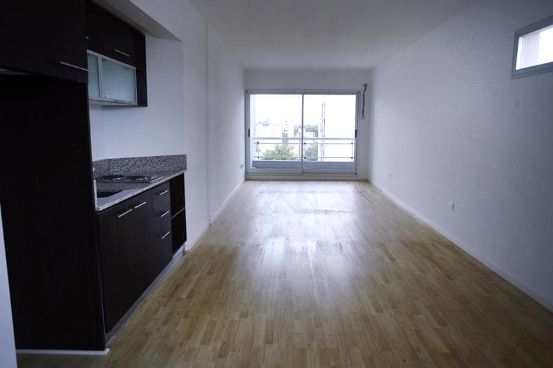 STUDIO APARTMENT FOR SALE (CAN BE DIVIDED) BEAUTIFUL VIEW - FULL AMENITIES - Villa Crespo