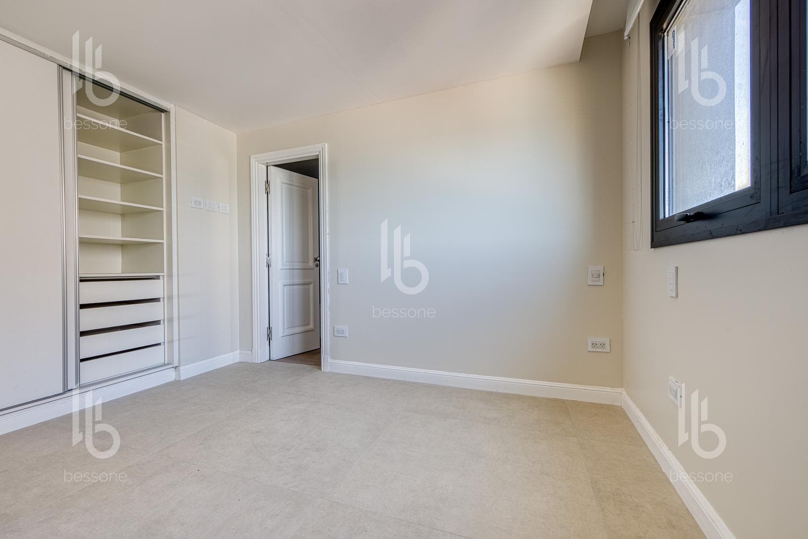 Apartment - La Perla Sur