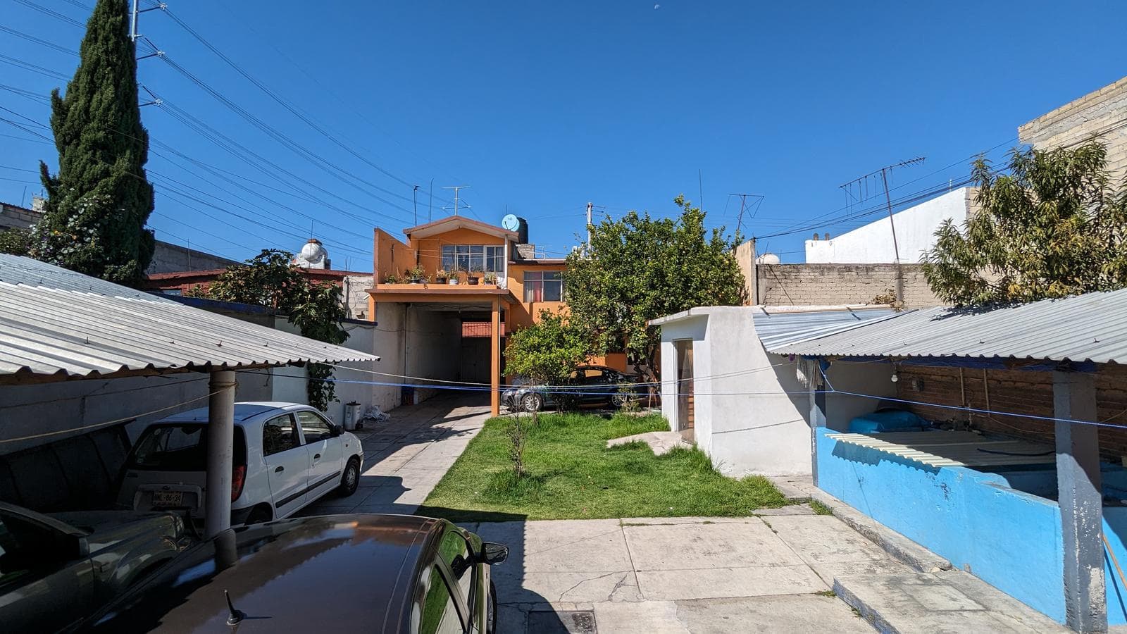 House for sale in Toluca, between Las Torres and Tollocan