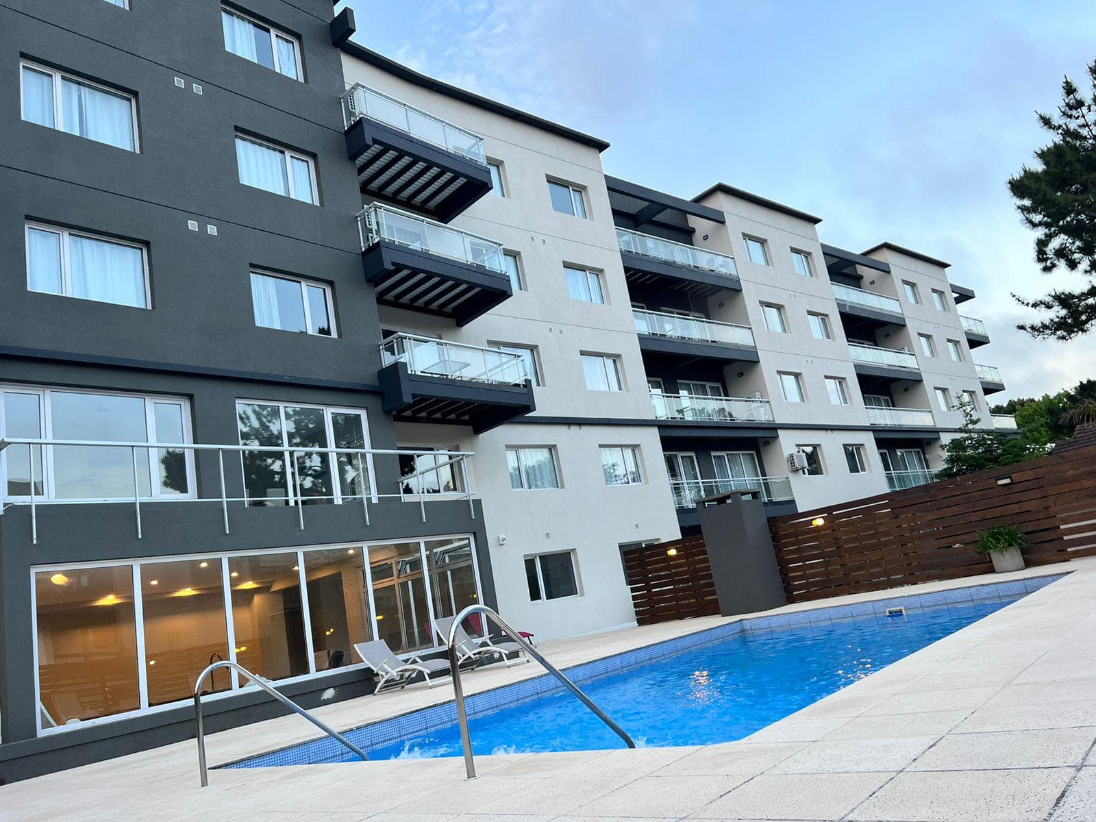 APARTMENT FOR SALE IN PINAMAR: 2-ROOM, FURNISHED