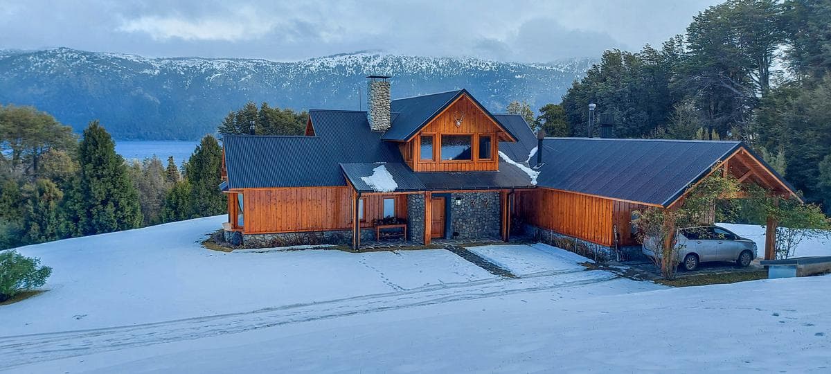 Exclusive Property for Sale in Villa La Angostura