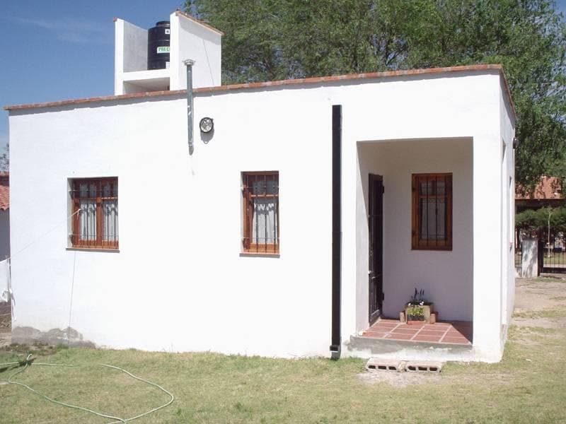 Excellent house with natural gas, great location, facing west