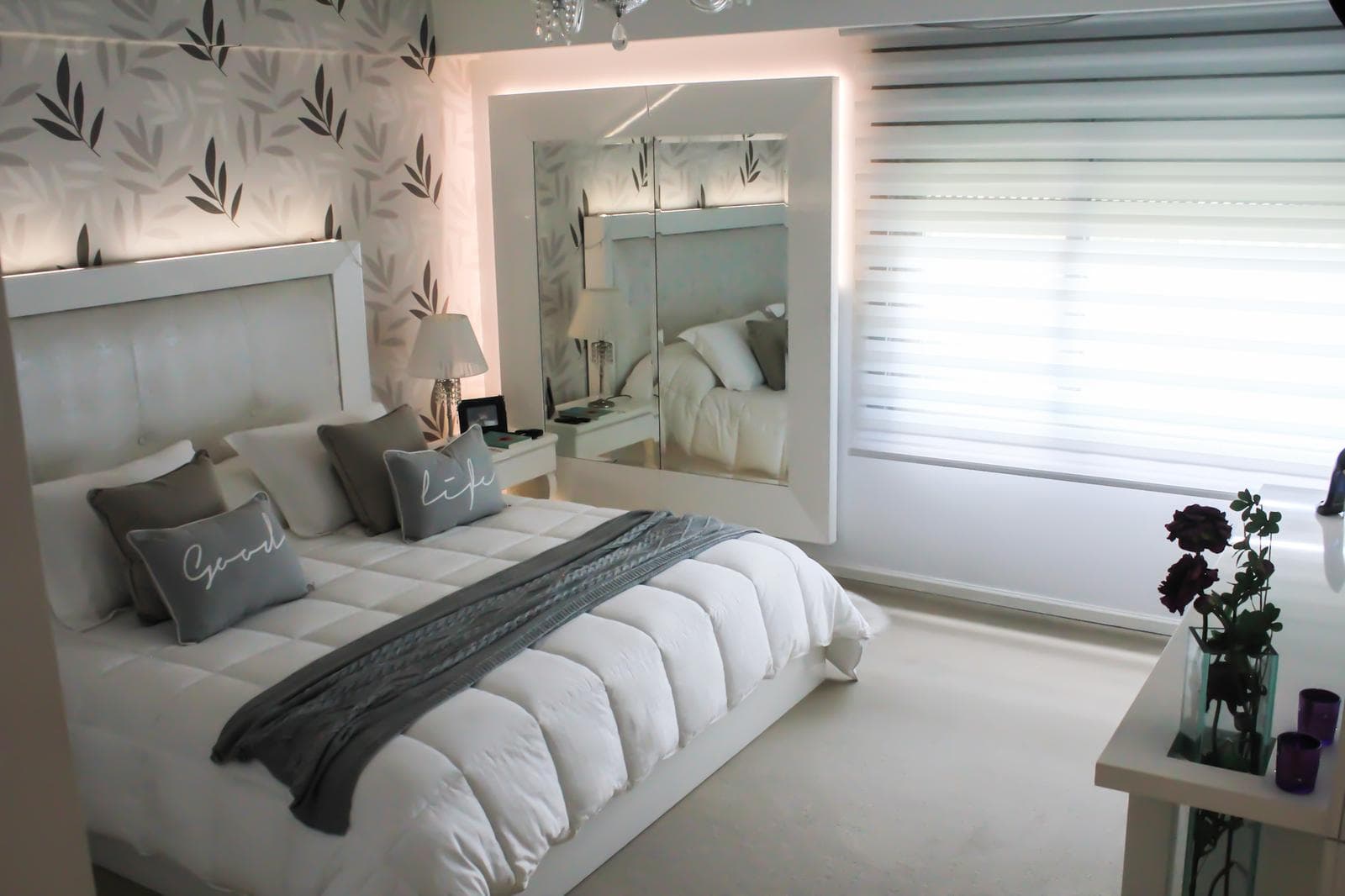 4-room furnished apartment for rent with a garage in Puerto Madero!!! In impeccable condition