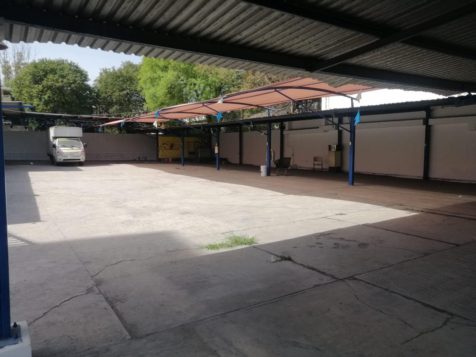 Excellent Commercial Space on Eugenio Garza Sada Avenue