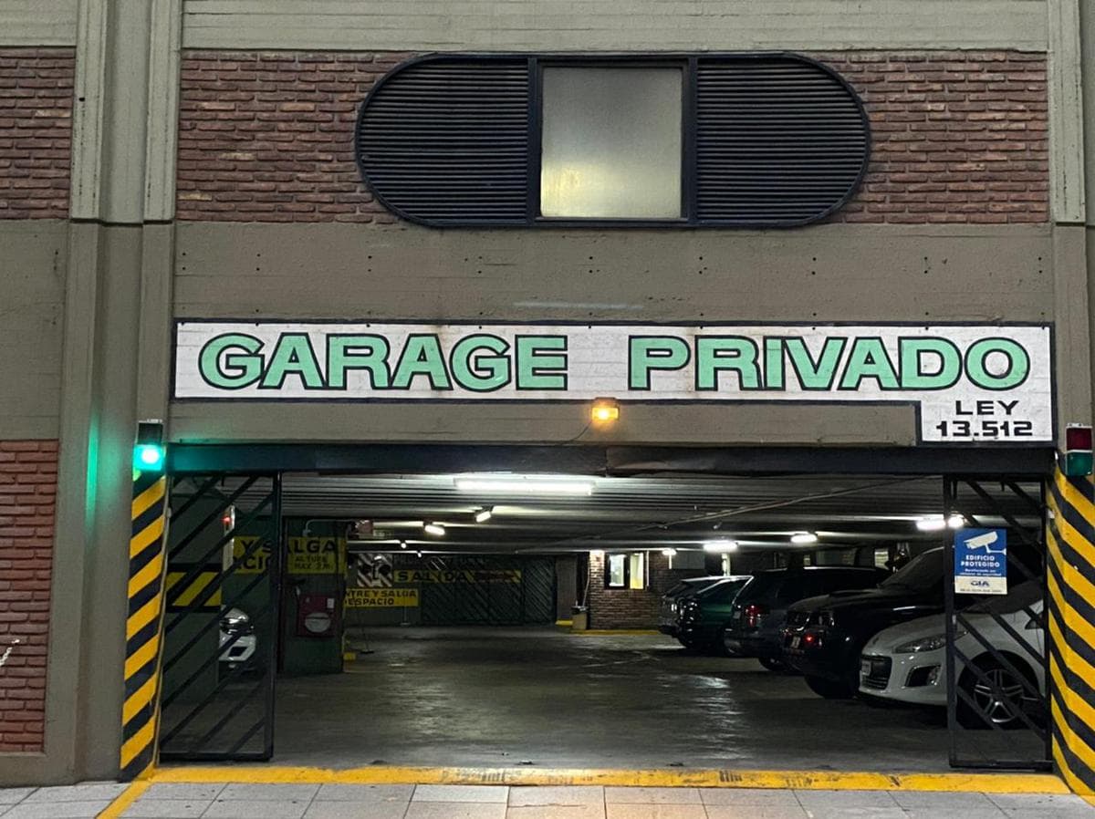 Garage for Sale in Alto Palermo - Corner of Salguero and Arenales. Open 24 hours a day, Monday through Sunday