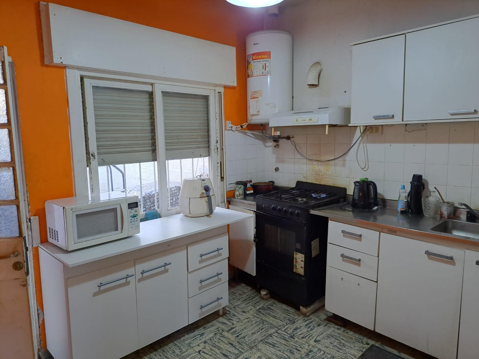 FOR SALE | TRADE - 2-bedroom house with garage - Azcuenaga, Rosario.