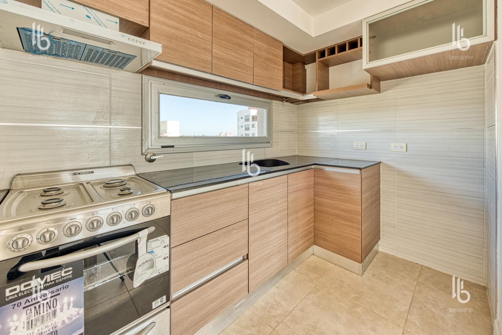 2-Bedroom Apartment with Private Terrace and Ocean View