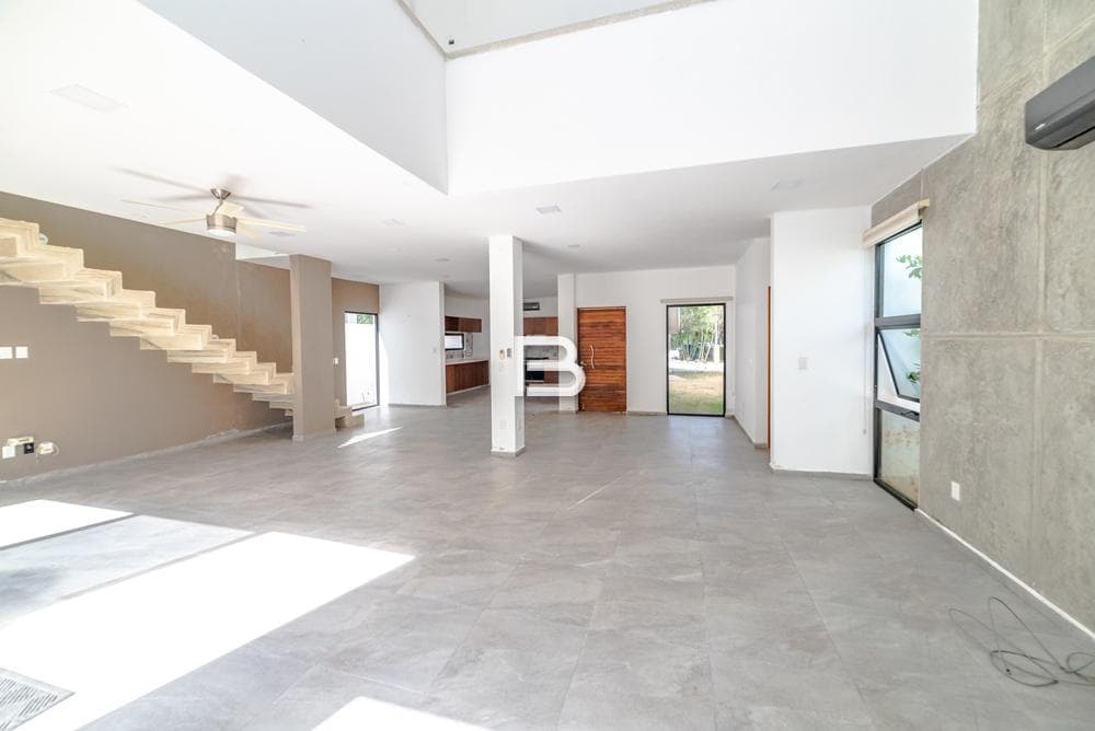 Lagos Del Sol House for Sale