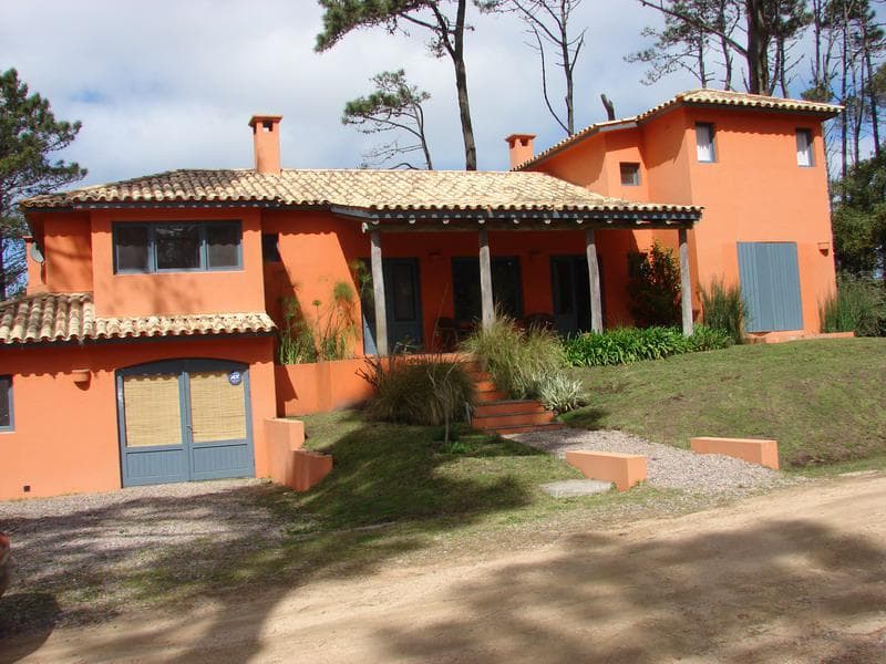 LAGUNA BLANCA: SANTA FE-STYLE HOUSE FOR RENT - TM5814