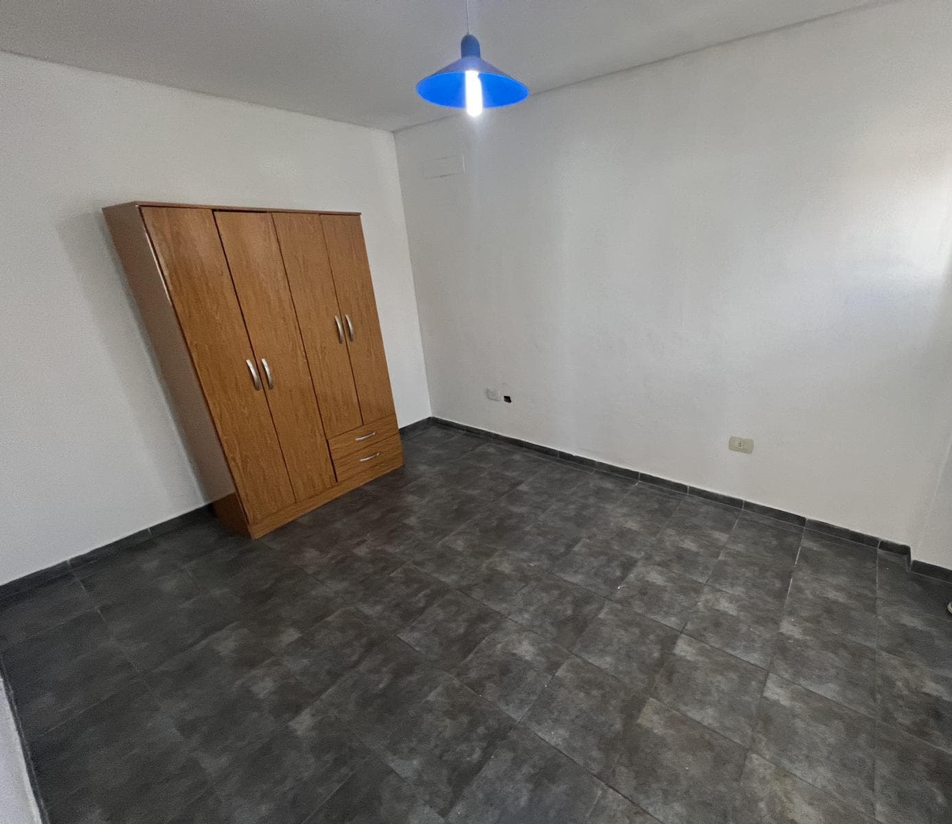 For Rent | Last 2-Room Apartment Available in the Building - Upper Floor, Front-Facing - Downtown Moreno |