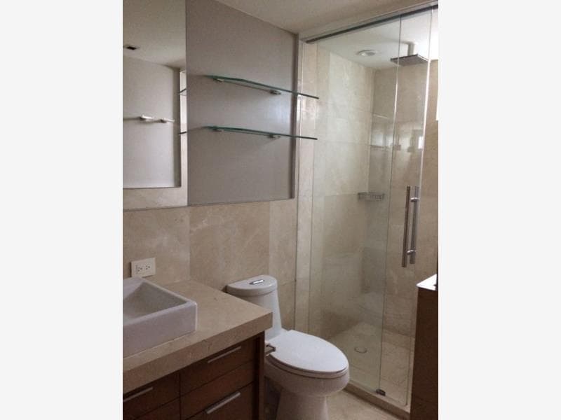 House in the Colonia Florida Condominium