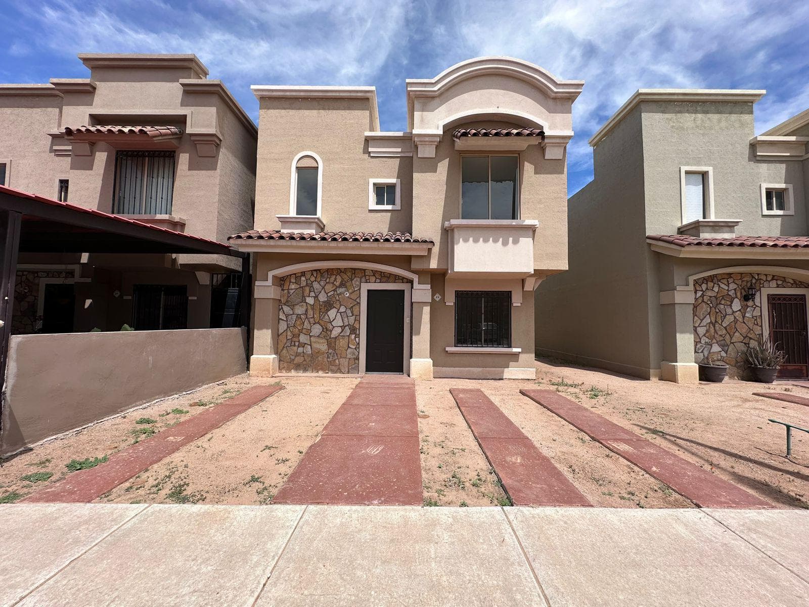 House for Sale in California Residencial, Northwest of Hermosillo