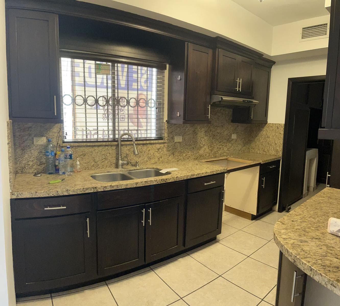 House for sale on Paseo de la Colina behind Sam's in Hermosillo