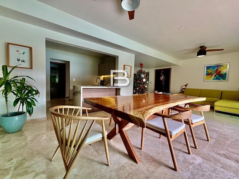 Apartment for Sale in Isla Dorada