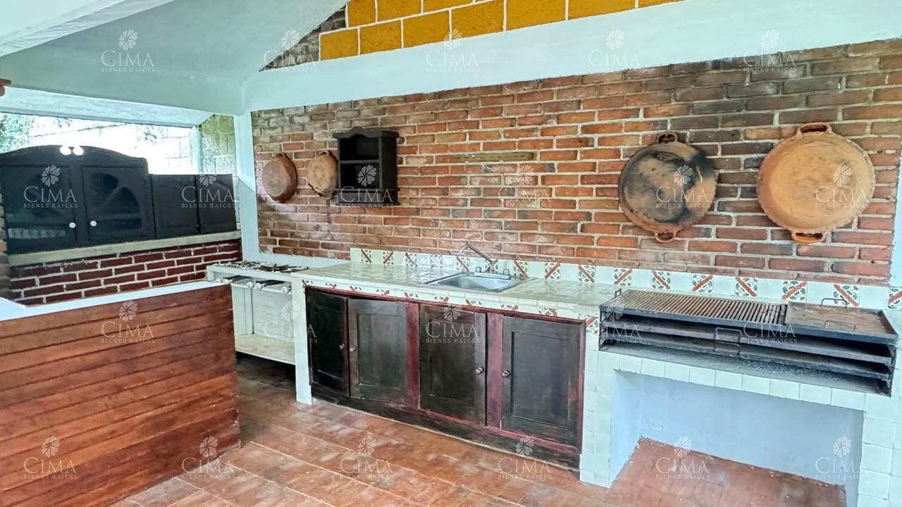 RENTA BUNGALOW EN HUITZILAC MORELOS - R127