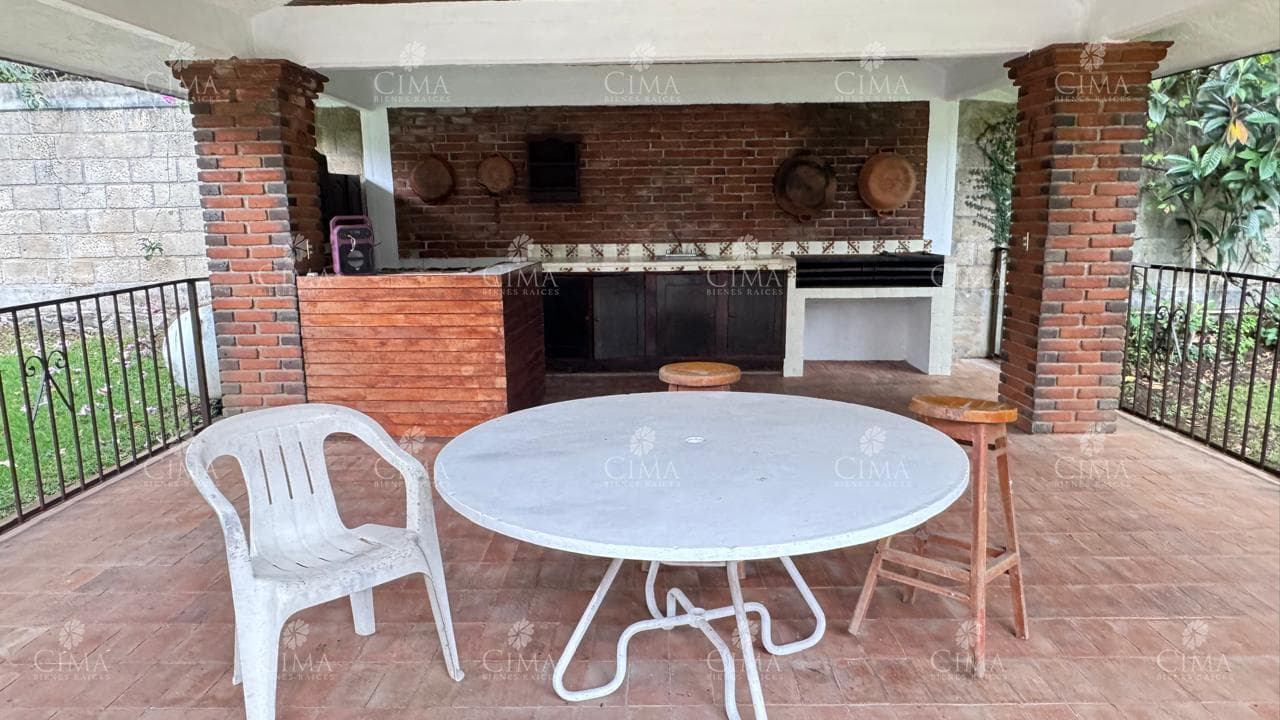 RENTA BUNGALOW EN HUITZILAC MORELOS - R127