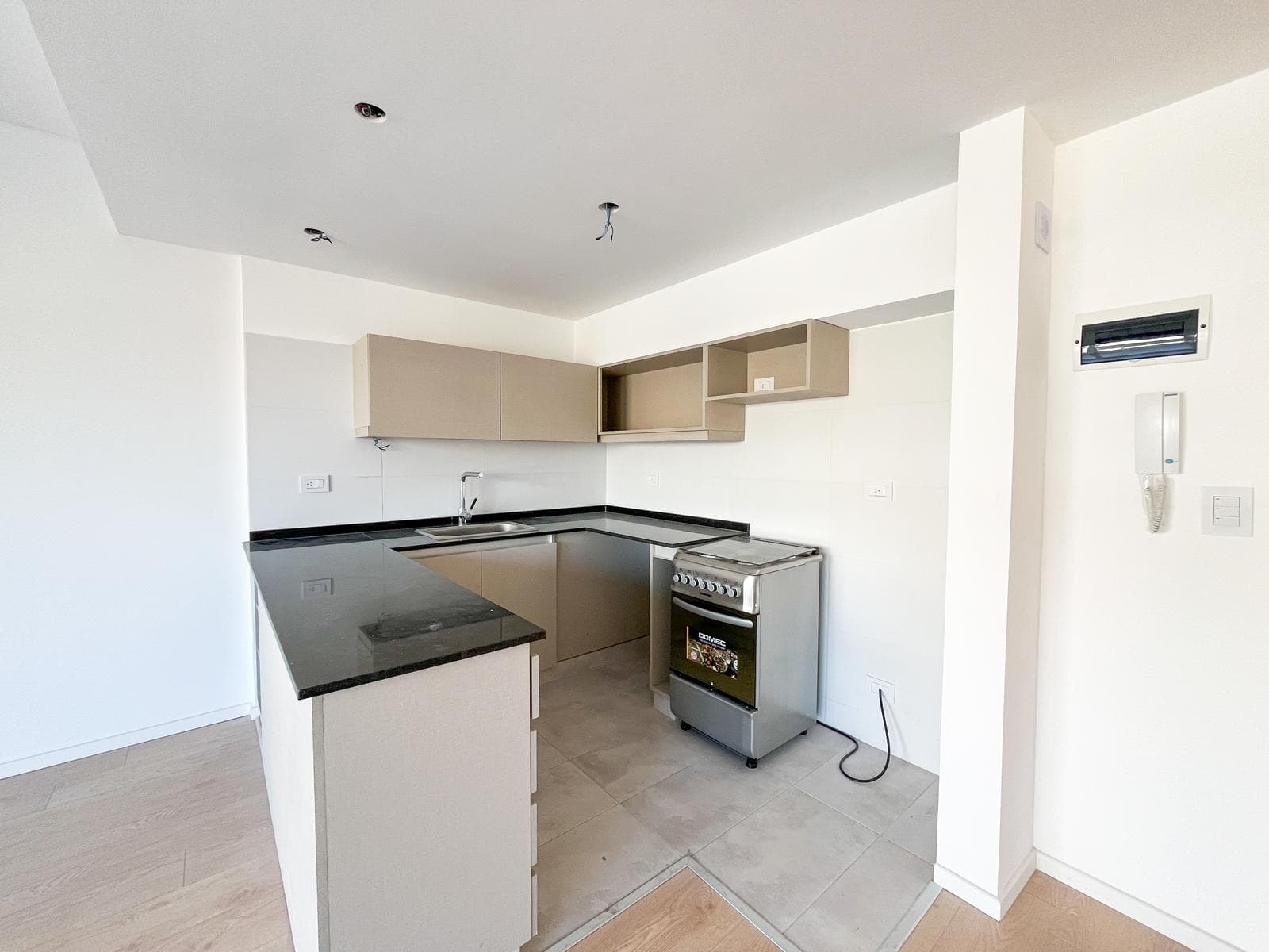 Two-room apartment for sale in Almagro