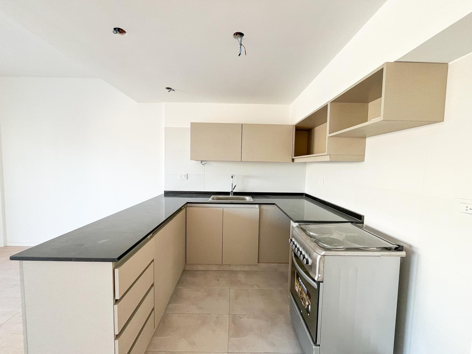 Two-room apartment for sale in Almagro