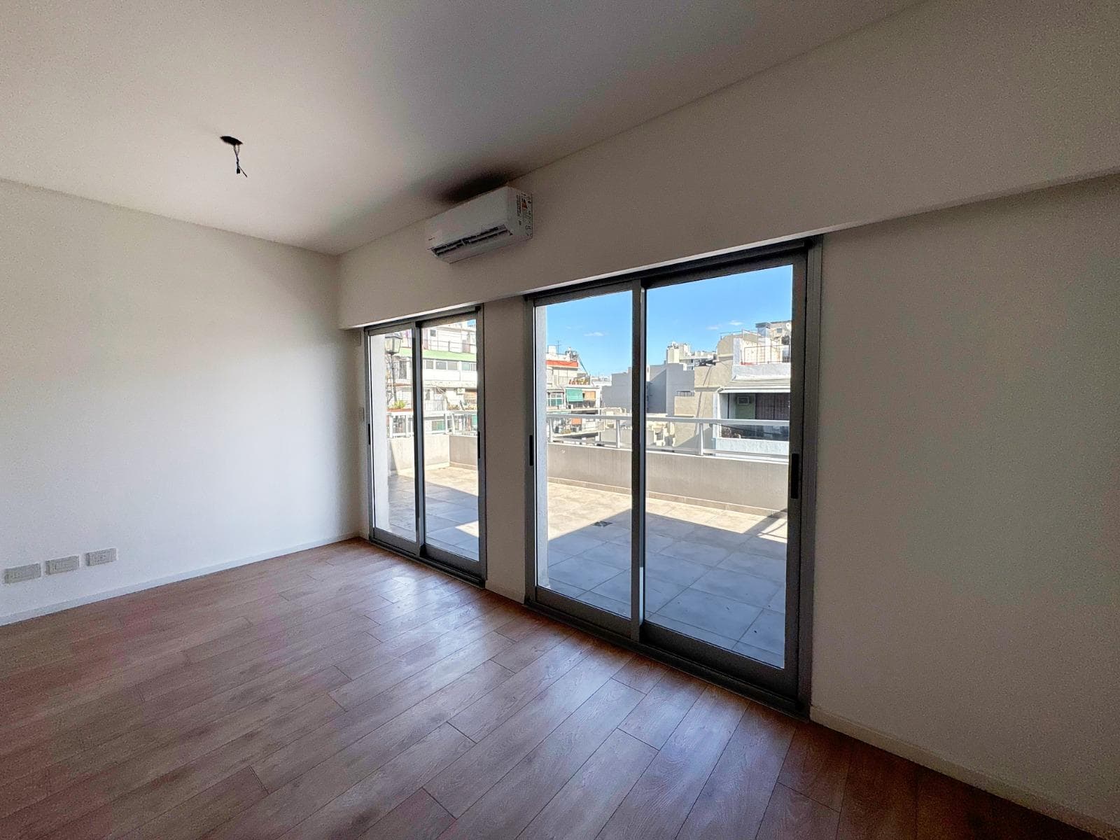 Two-room apartment for sale in Almagro