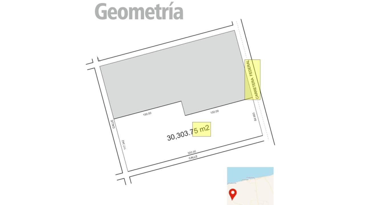 Large lot ideal for development along the roadside across from Ciudad Maderas