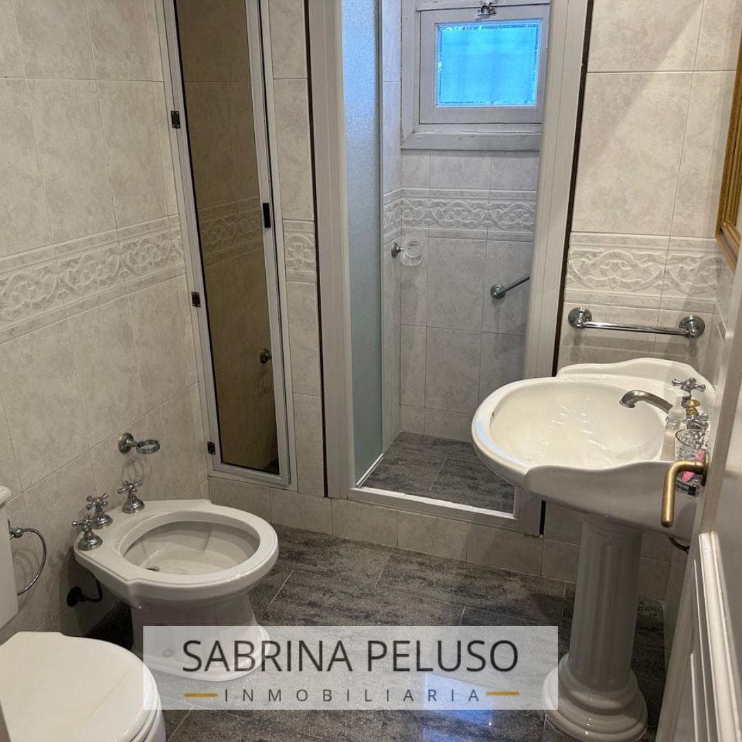 6-room house for sale in Ituzaingó