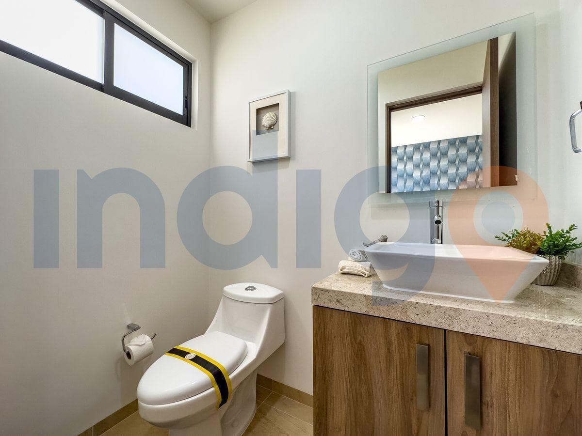 House for Sale in Los Robles Juriquilla in San Isidro Juriquilla (Encino)