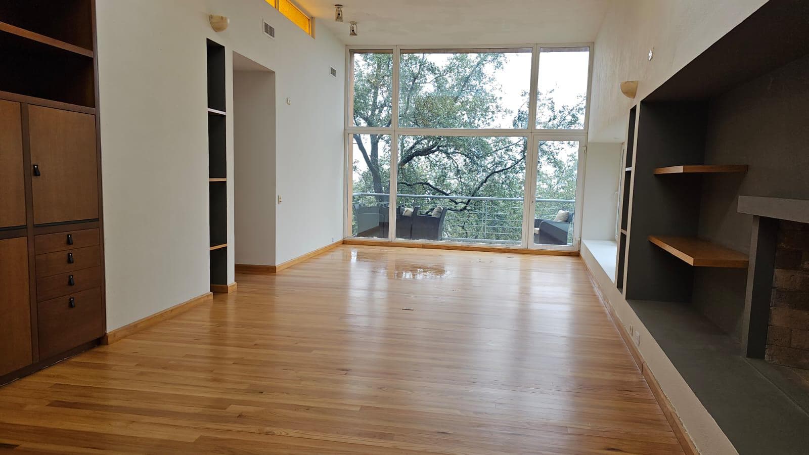 HOUSE FOR SALE IN VILLA MONTAÑA