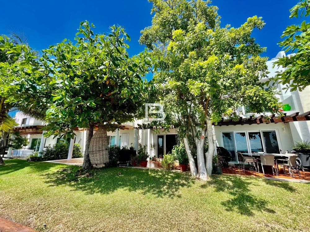 Isla Dorada: Furnished House for Rent in a Residential Complex in Cancun's Hotel Zone