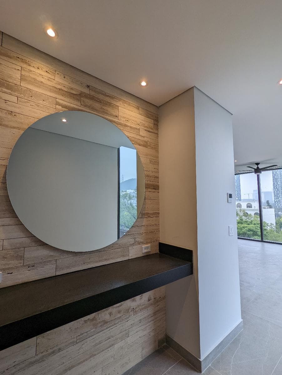 HOUSE FOR SALE IN MIRAVALLE