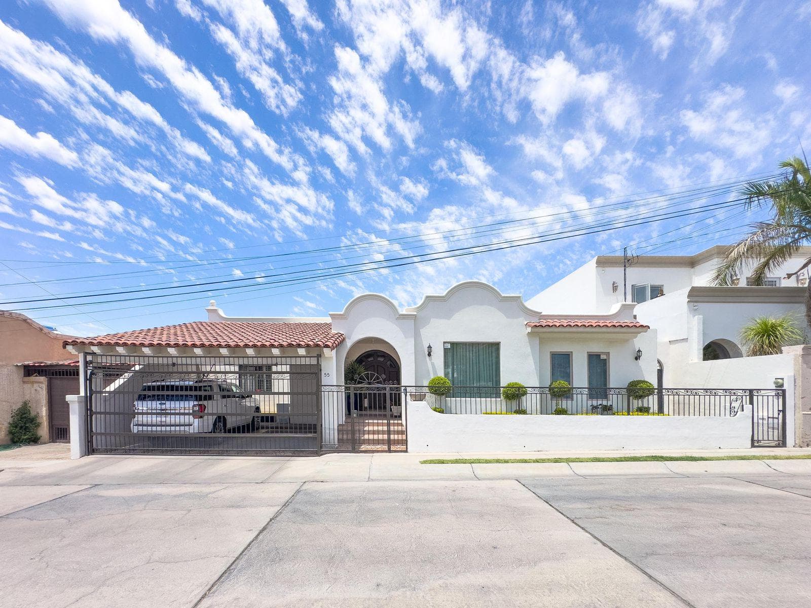 Single-story house for sale in La Paloma Residencial, Section III. North on Morelos Boulevard