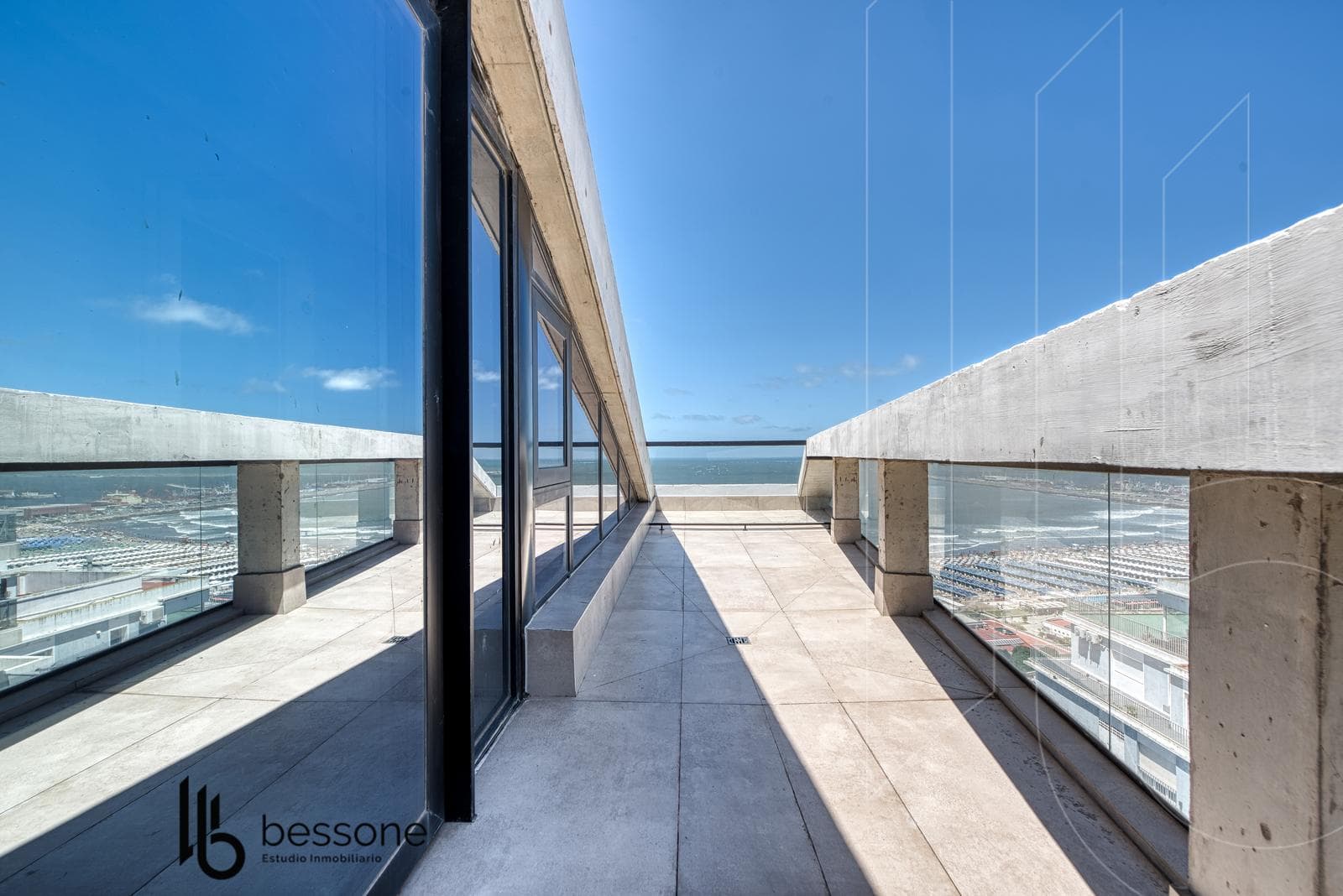 3-Room Apartment with Ocean View, Playa Grande