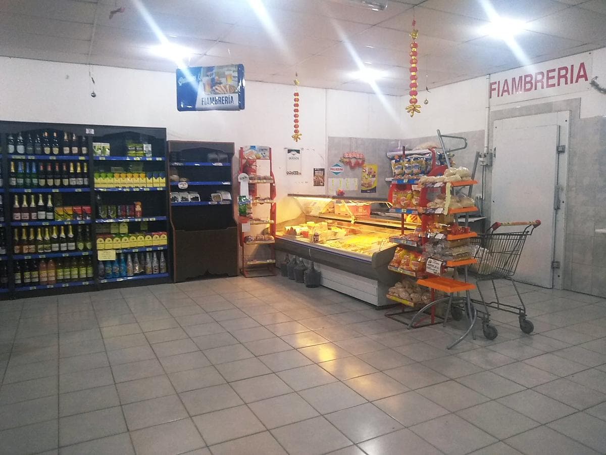 FOR SALE/TRADE - 700 m2 warehouse - Belgrano, Rosario.